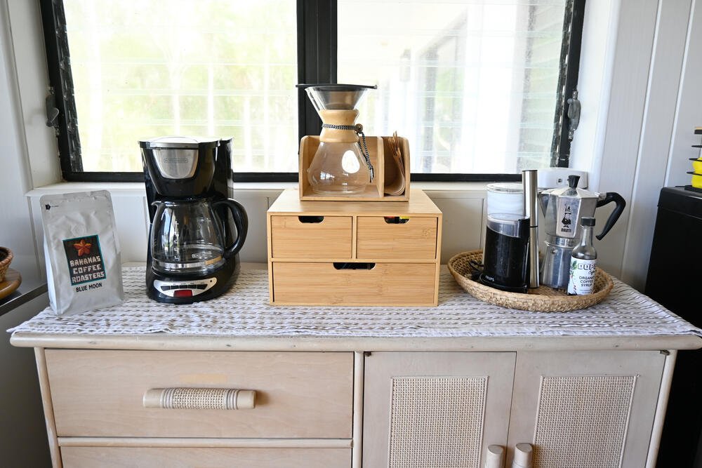 Coffee and beverage station